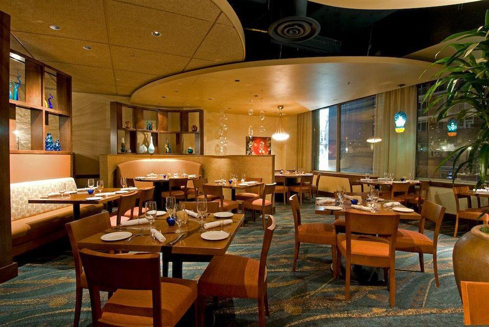 1 Hotel Сіетл Ресторан фото Interior of a restaurant